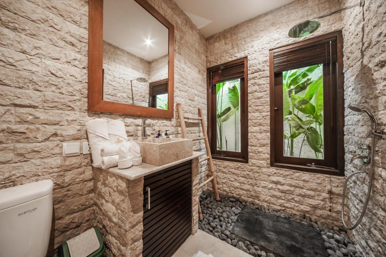 Villa Pearl Seminyak Buitenkant foto