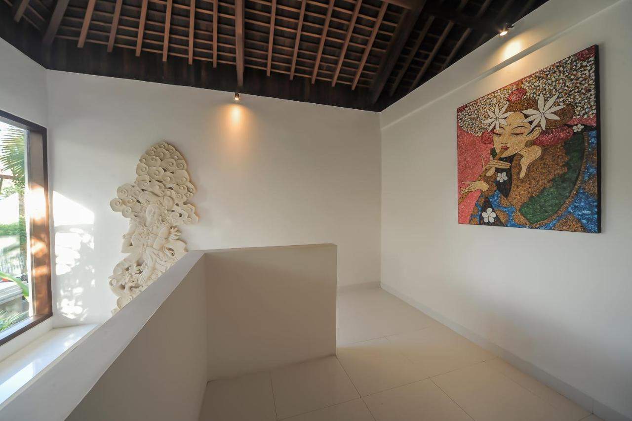 Villa Pearl Seminyak Buitenkant foto