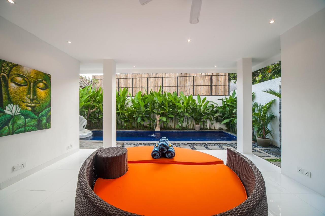 Villa Pearl Seminyak Buitenkant foto